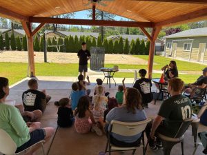 Jared teaching 5 Day Club